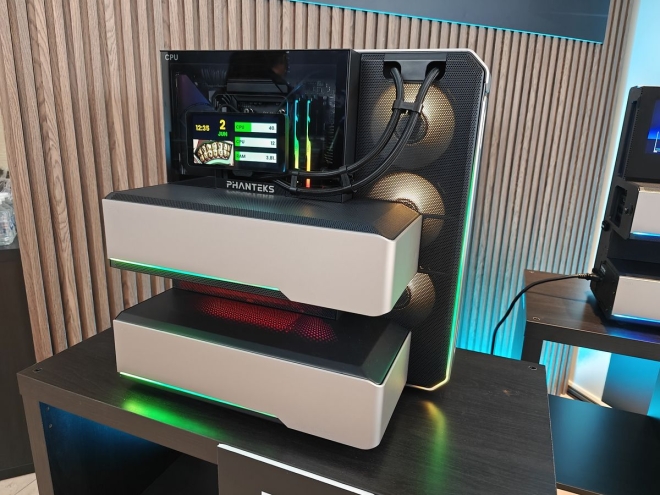 Phanteks