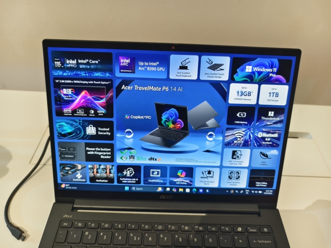 TravelMate P6 14 AI