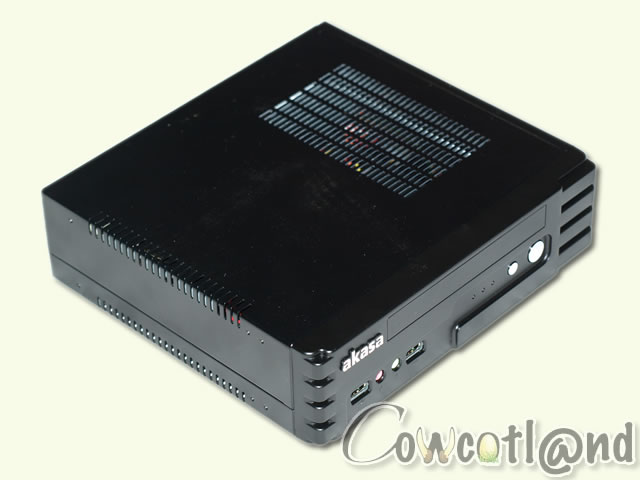 Image 5096, galerie Test boitier Mini-ITX Akasa Enigma