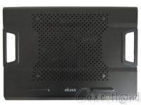 Cliquez pour agrandir Test Notebook Cooler Akasa Helix 420