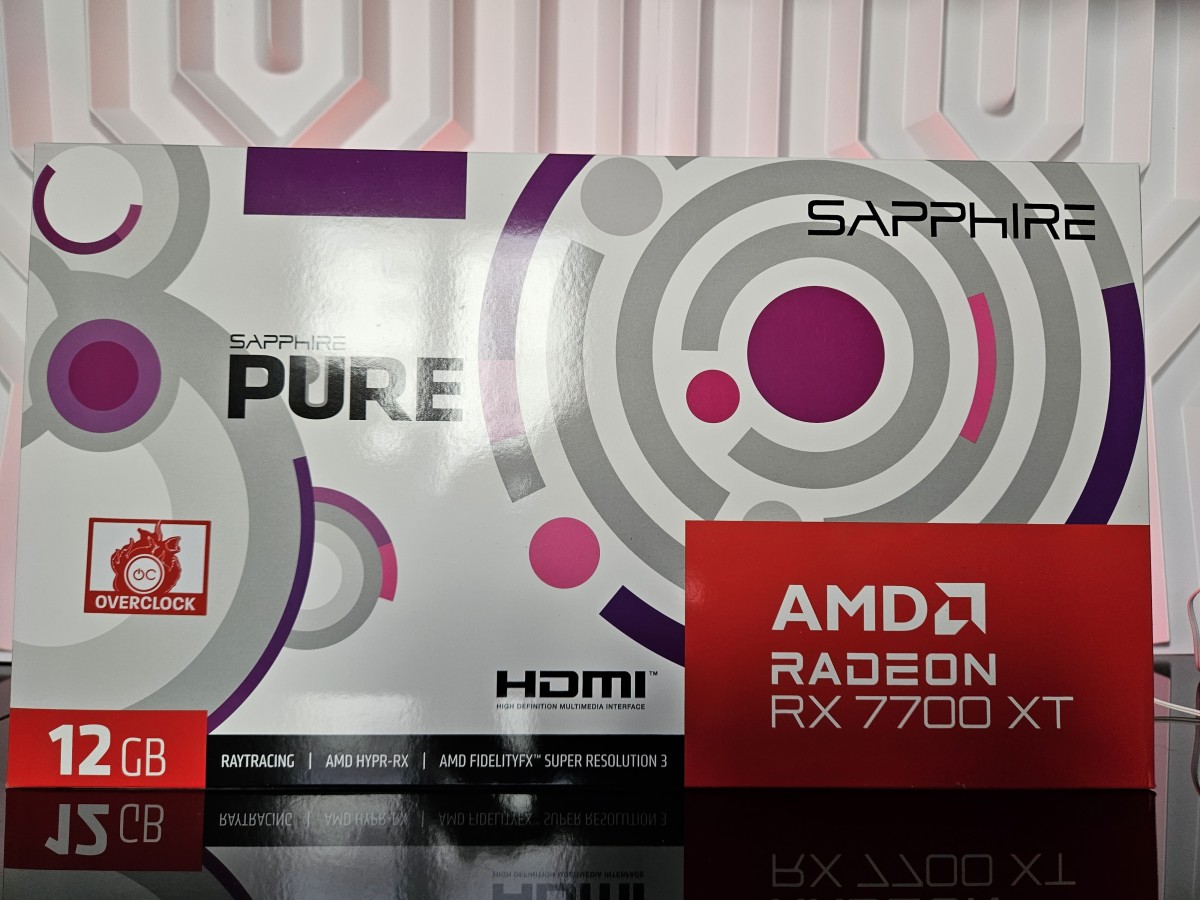 Image 60089, galerie Test Sapphire Radeon RX 7700 XT Pure : une pure beaut !