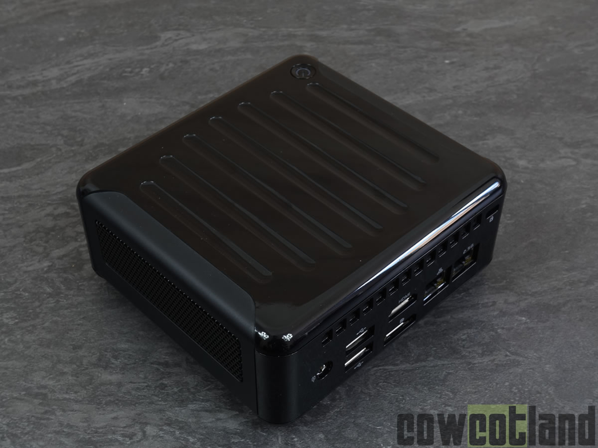 Image 44643, galerie Test Mini-PC ASRock 4x4 BOX-4800U, petit et puissant