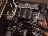 Cliquez pour agrandir Carte m�re ASUS ROG STRIX X870-I Gaming WiFi : l�audio prend le large