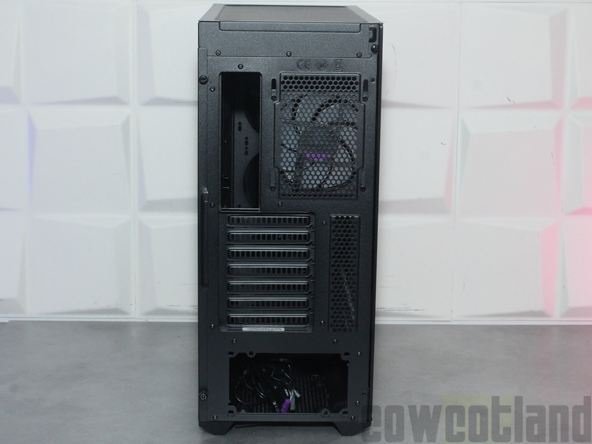 Image 44997, galerie Test boitier Cooler Master Masterbox 540 : Il a du style