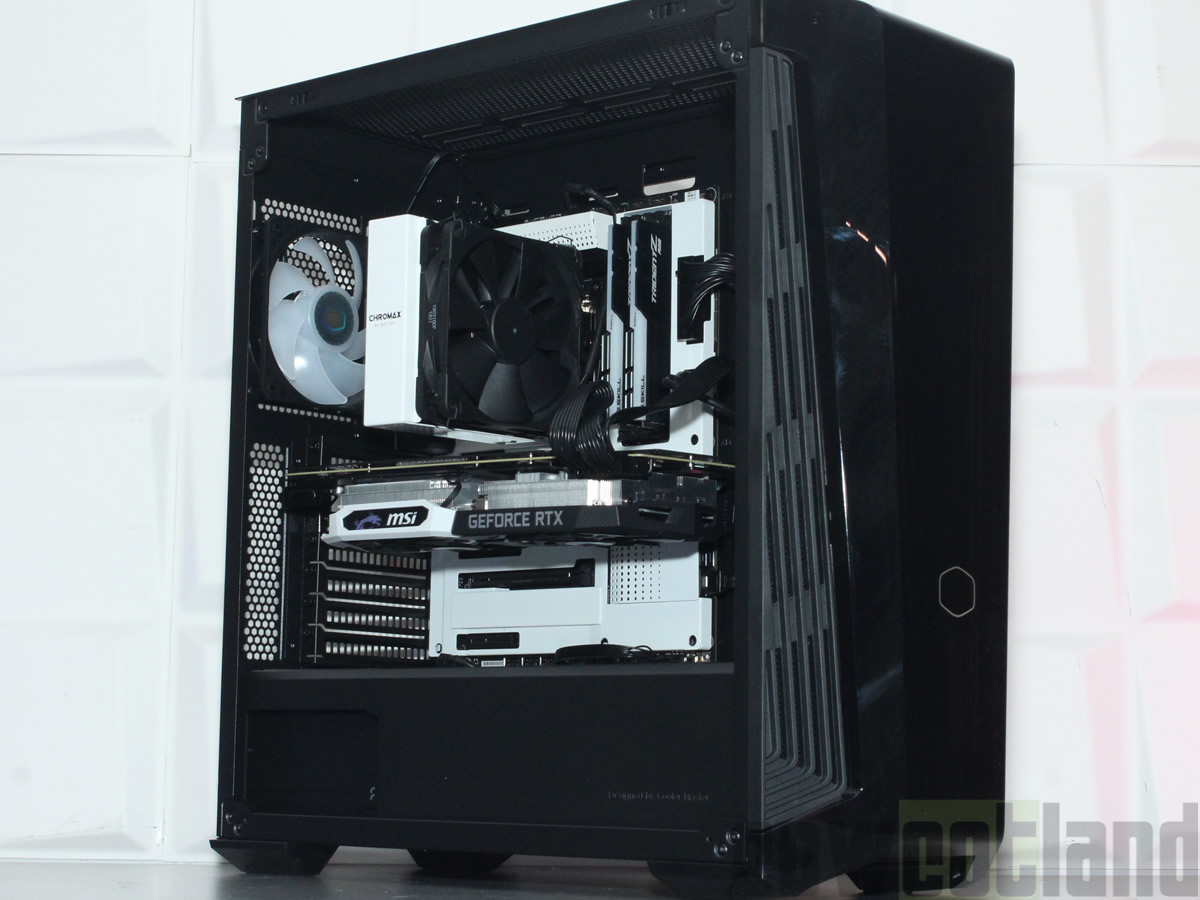 Image 44989, galerie Test boitier Cooler Master Masterbox 540 : Il a du style