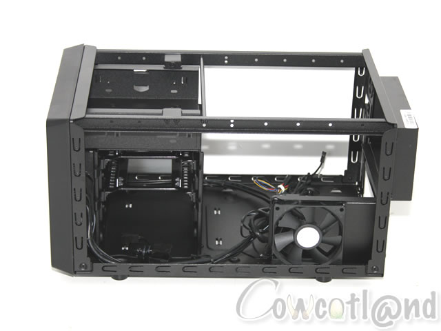 Image 16265, galerie Test boitier Mini ITX Cooler Master Elite 120