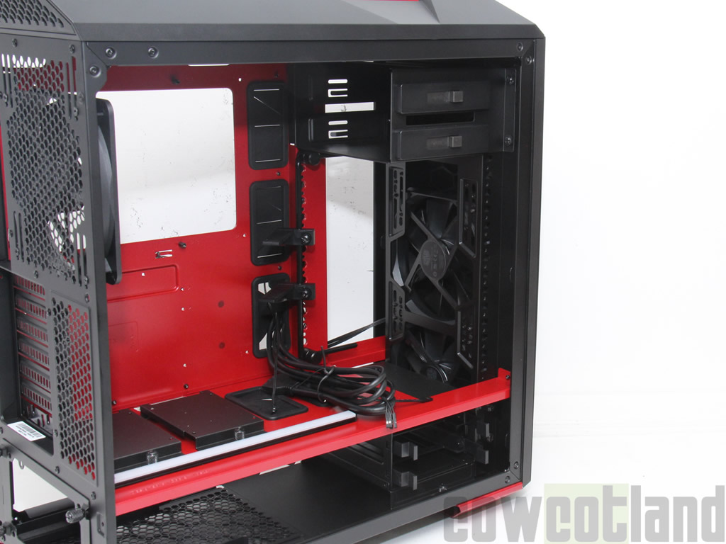 Image 32524, galerie Test boitier Cooler Master Mastercase 5T