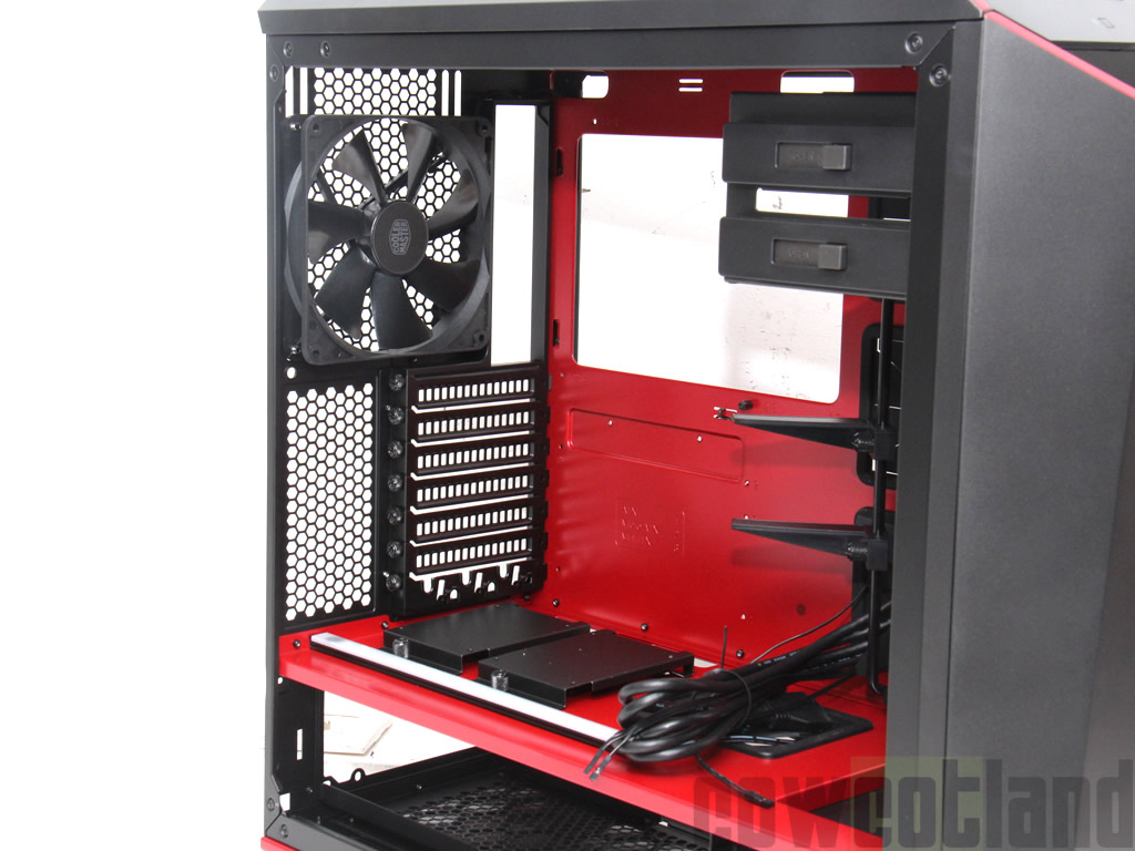 Image 32516, galerie Test boitier Cooler Master Mastercase 5T