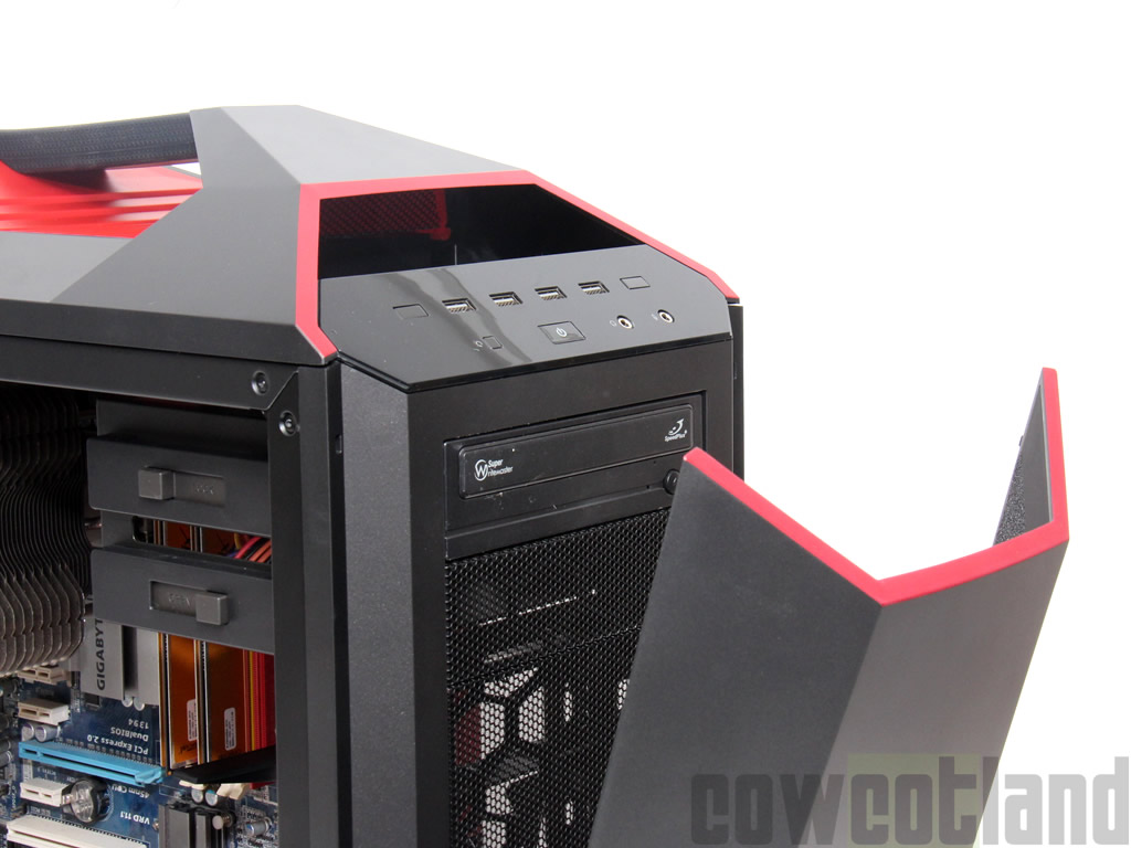 Image 32500, galerie Test boitier Cooler Master Mastercase 5T