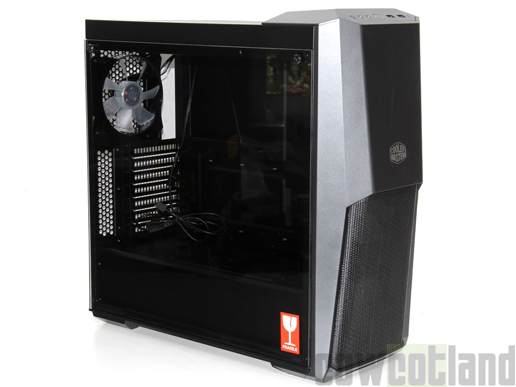 Image 36795, galerie Test boitier Cooler Master Masterbox MB500