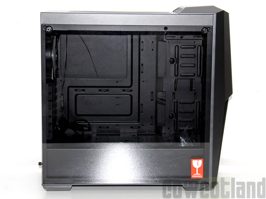 Image 36794, galerie Test boitier Cooler Master Masterbox MB500