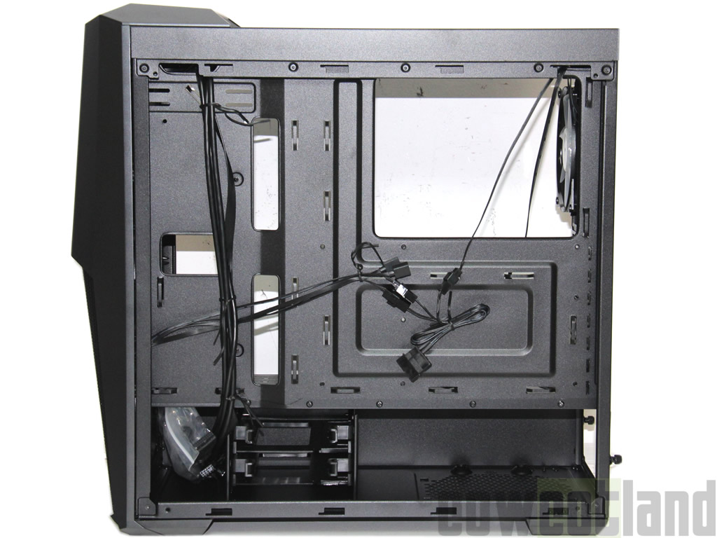 Image 36798, galerie Test boitier Cooler Master Masterbox MB500