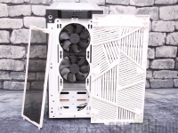 Cliquez pour agrandir Test boitier Corsair 275R Airflow : Plus d'air pour plus de performances