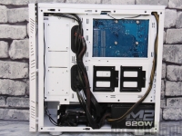 Cliquez pour agrandir Test boitier Corsair 275R Airflow : Plus d'air pour plus de performances