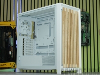 Cliquez pour agrandir FRAME 4000X RS et 4000D WOOD RS : CORSAIR continue de d�cliner son FRAME 4000