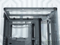 Cliquez pour agrandir CORSAIR AIR 5400 : le meilleur boitier cube panoramique ?