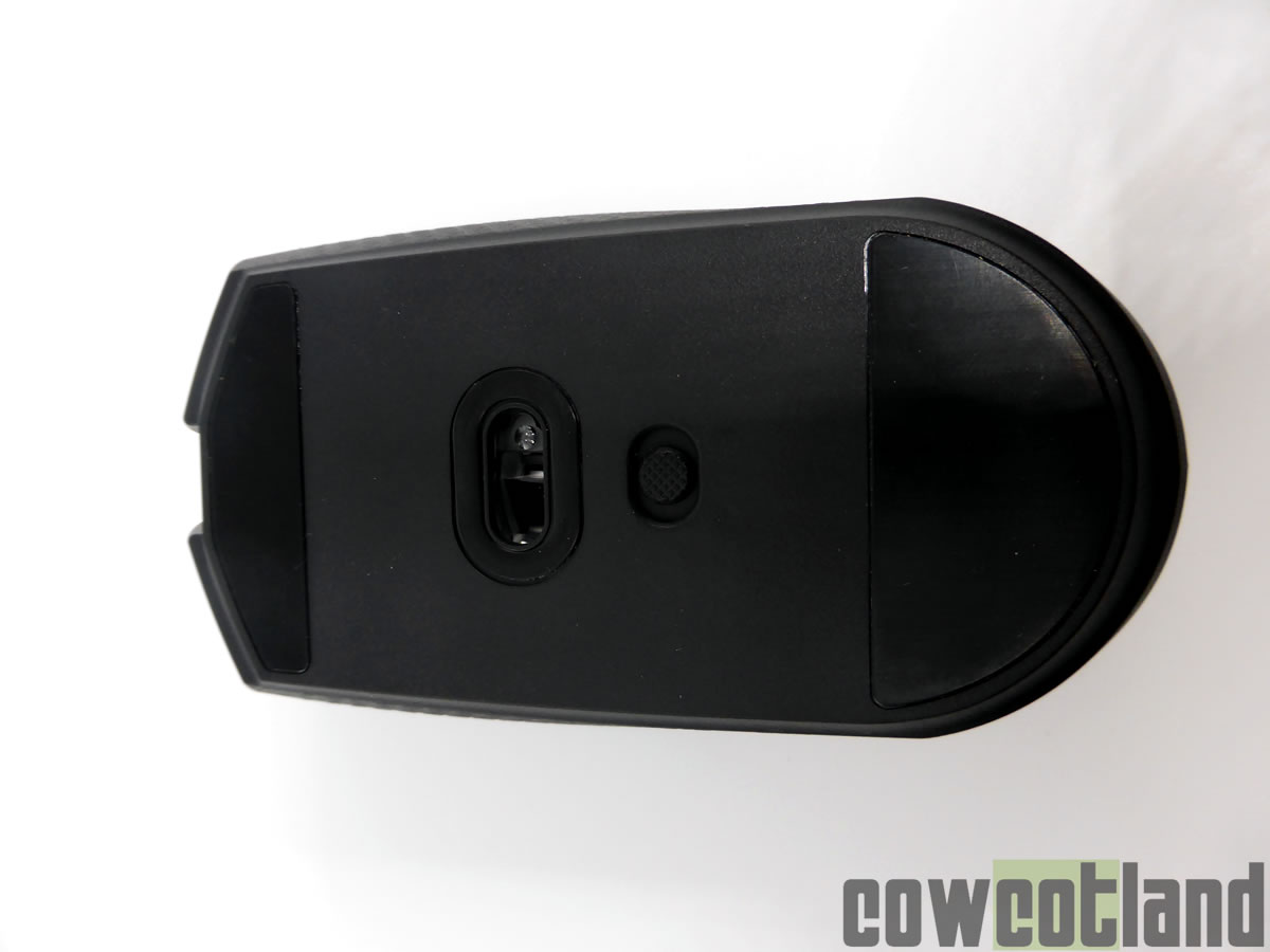 Image 43050, galerie Test souris CORSAIR Katar Pro Wireless : sans-fil et sans-RGB