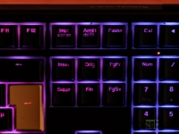 Cliquez pour agrandir Clavier Hall Effect Ducky ONE X, bien, mais on en veut plus. 