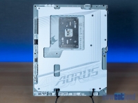 Cliquez pour agrandir GIGABYTE B650E AORUS STEALTH ICE : en de�a de nos attentes ?