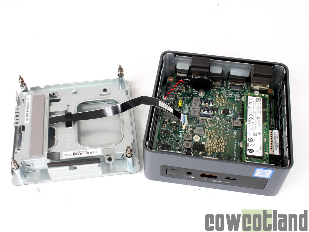 Image 39695, galerie Test Mini PC Intel NUC8i7INH : Core i7-8565U et Radeon RX 540X