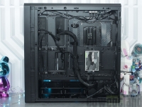 Cliquez pour agrandir LIAN LI LANCOOL 217 INF : vers l'infini et au d�l�