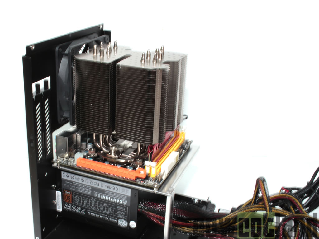 Boitier Mini-ITX Lian Li PC-Q33