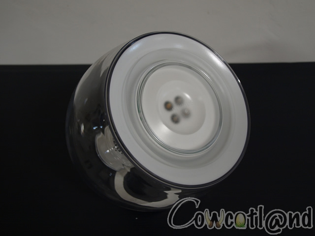 Image 3070, galerie [Geekowtest] Lampe Philips LivingColors