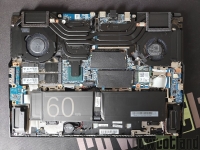 Cliquez pour agrandir ERAZER MAJORX20 : un laptop qui d�coiffe peut �tre un peu trop