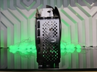 Cliquez pour agrandir Test ZOTAC GeForce RTX 4080 SUPER AMP Extreme AIRO : une carte SUPER extr�me !