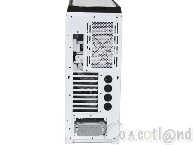 Image 15019, galerie Test boitier NZXT Switch 810 : grand, beau, pas cher