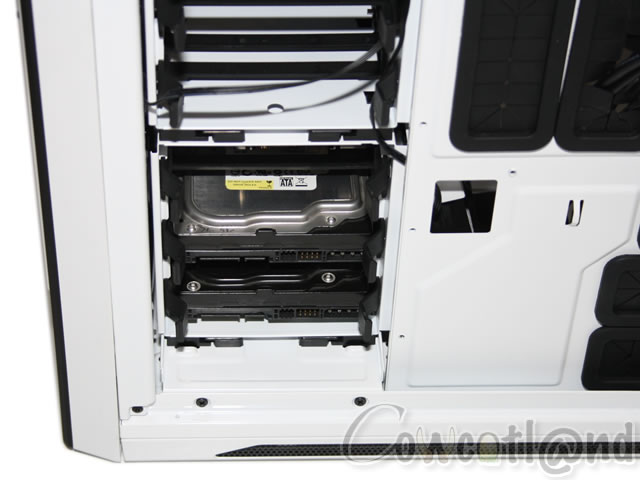 Image 15044, galerie Test boitier NZXT Switch 810 : grand, beau, pas cher
