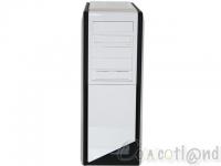 Cliquez pour agrandir Test boitier NZXT Switch 810 : grand, beau, pas cher