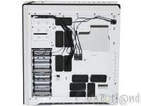 Cliquez pour agrandir Test boitier NZXT Switch 810 : grand, beau, pas cher