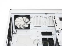 Cliquez pour agrandir Test boitier NZXT Switch 810 : grand, beau, pas cher