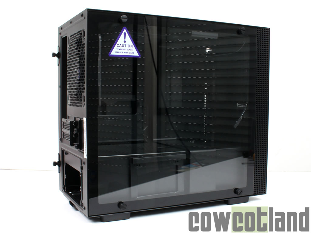 Image 35900, galerie Boitier NZXT H200i
