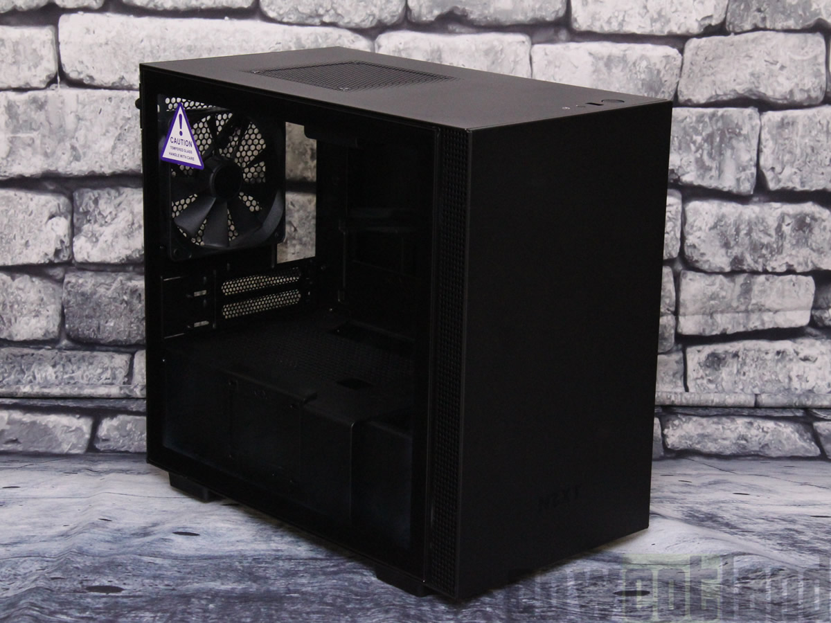 Image 39598, galerie Test boitier Mini ITX NZXT H210i