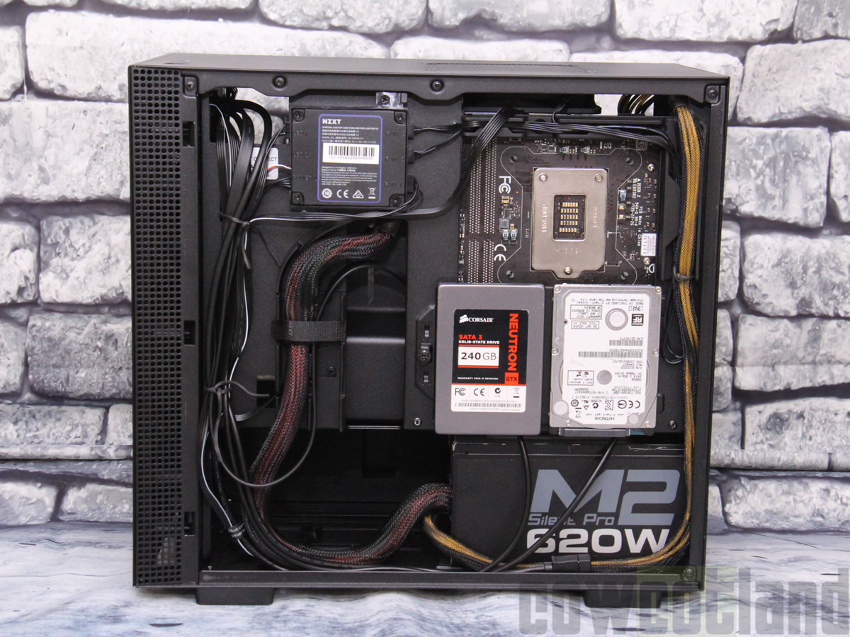 Image 39603, galerie Test boitier Mini ITX NZXT H210i