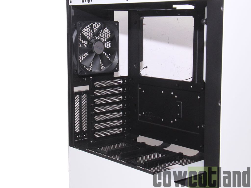 Image 36369, galerie Test boitier NZXT H500i