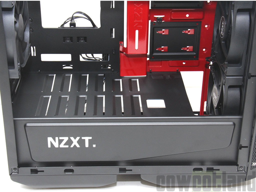 Image 29769, galerie Test boitier NZXT Manta