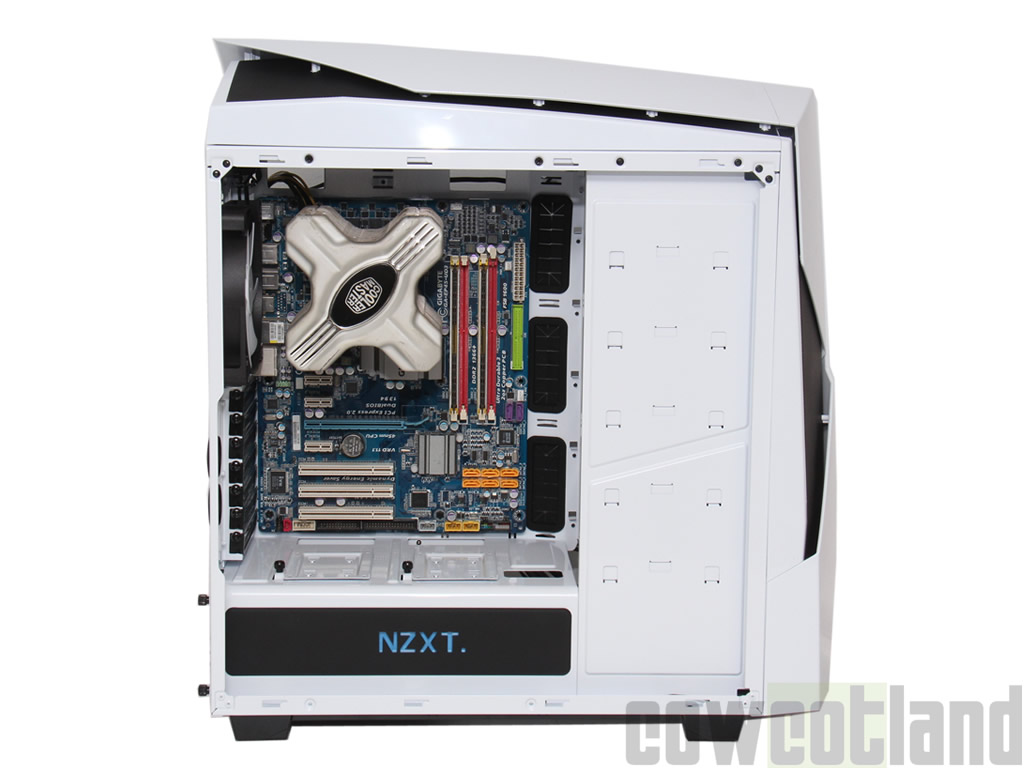 Image 28342, galerie Test boitier NZXT Noctis 450
