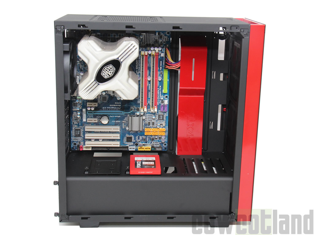 Image 27982, galerie Test boitier NZXT Source S340
