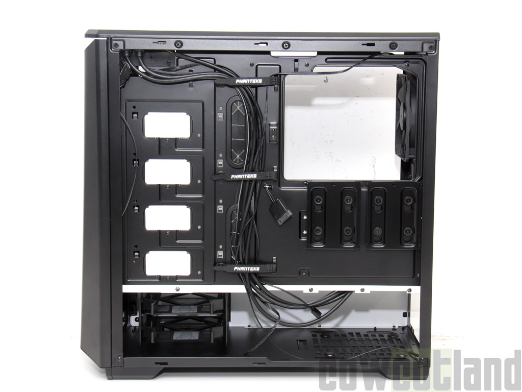 Image 32973, galerie Test boitier Phanteks Eclipse P400 Tempered Glass