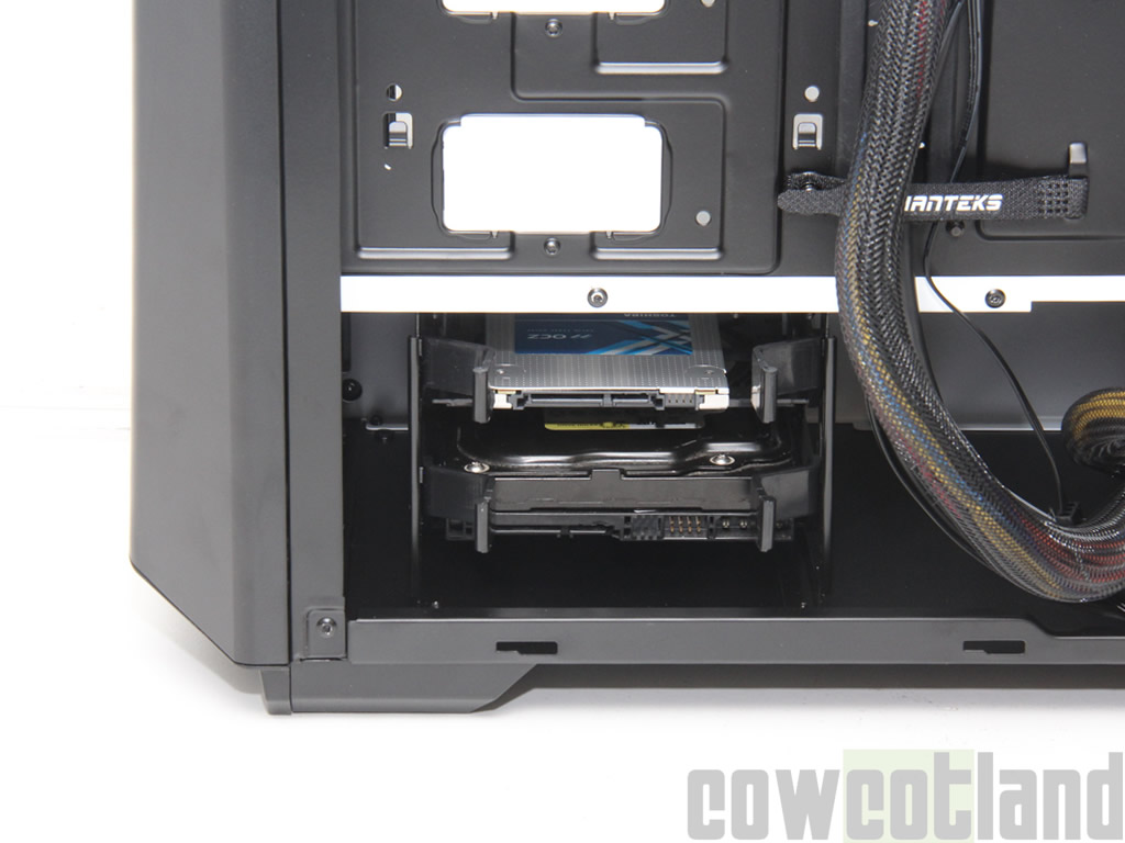 Image 32972, galerie Test boitier Phanteks Eclipse P400 Tempered Glass