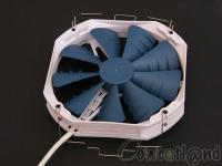Cliquez pour agrandir Phanteks PH-TC14PE, parce que le bleu, c'est mieux