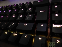Cliquez pour agrandir Test clavier mécanique Razer BlackWidow V3 Mini, un clavier très compact