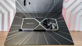 Cliquez pour agrandir Test NVIDIA GeForce RTX 4060 Ti FE : Ada Lovelace se rend plus accessible !