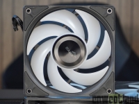Cliquez pour agrandir SAMA L70, un AIO en 360 mm bien n�