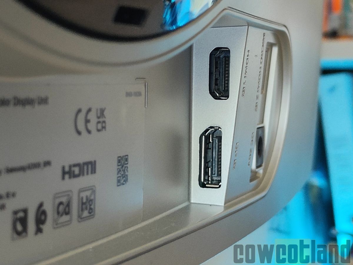 Image 60328, galerie SAMSUNG Odyssey OLED G9 : 49 pouces Curved et avec Smart Monitor !