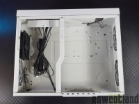 Cliquez pour agrandir SilverStone FLP01, �a marche du nostalgeek avec du vieux ?