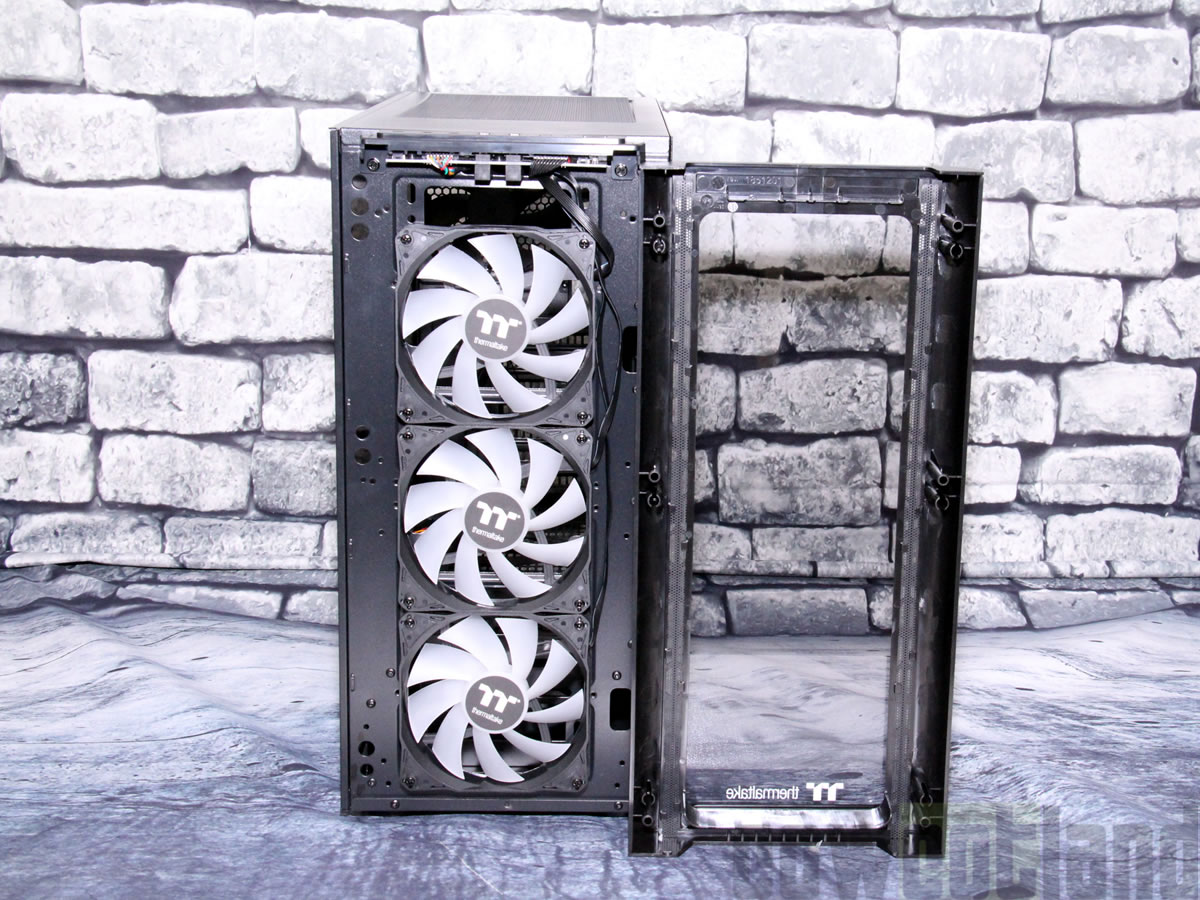Image 39195, galerie Test boitier THERMALTAKE LEVEL 20 MT